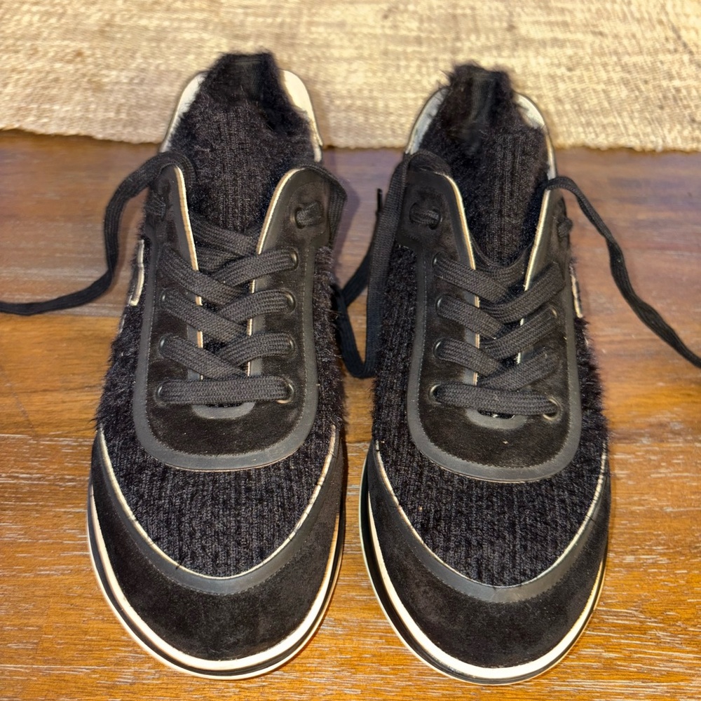 Chanel Black Tweed & Suede CC LaceUp Fuzzy Sneakers - Picture 2 of 11